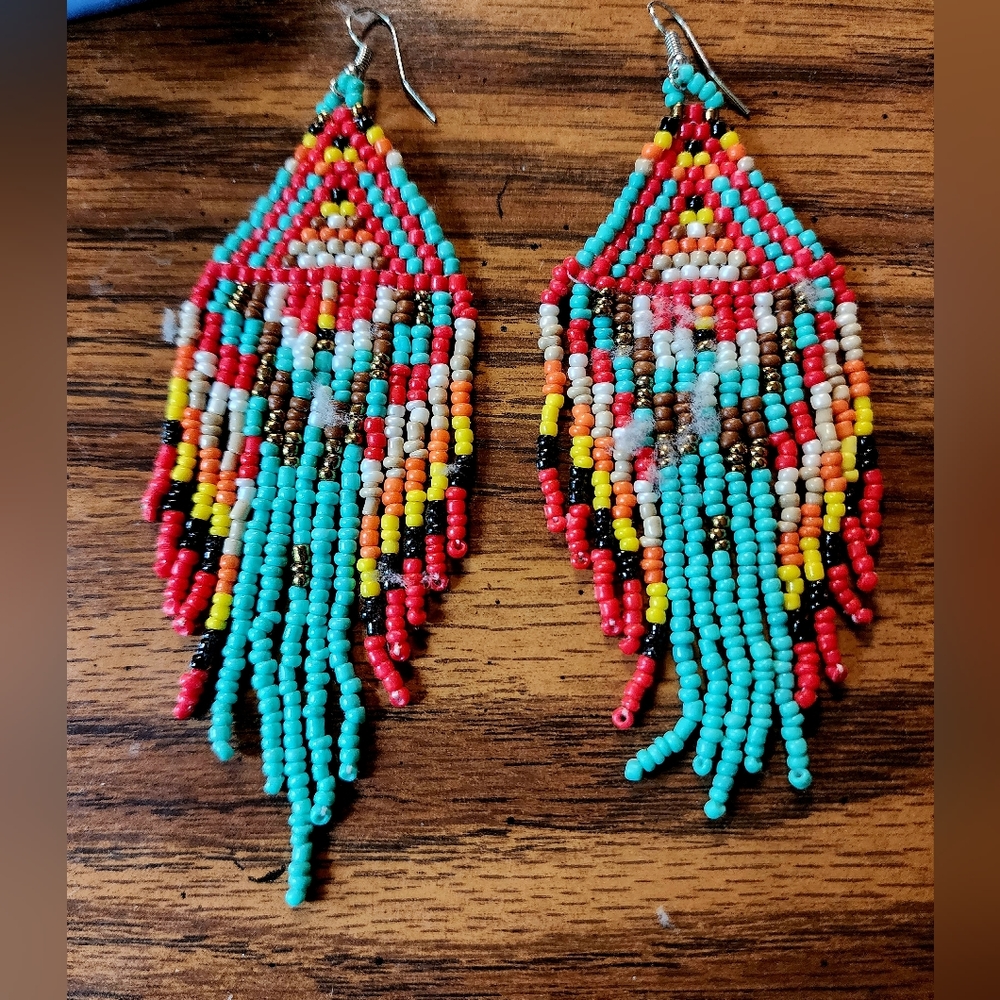 Dangle earrings